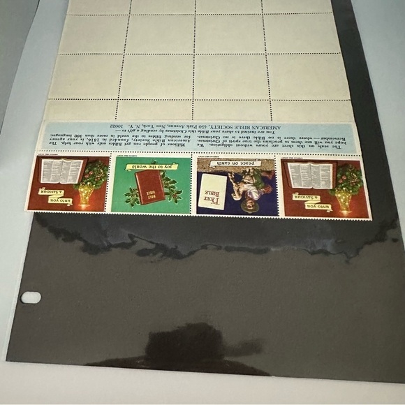 Christmas in July 🎄Vintage Sheet of Seals from the American Bible Society - 1965 - Picture 3 of 9